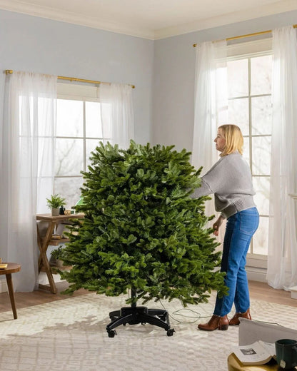 Sapin de Noël Vert Premium avec Lumières LED – Branches Articulées et Base Métallique à Roulettes